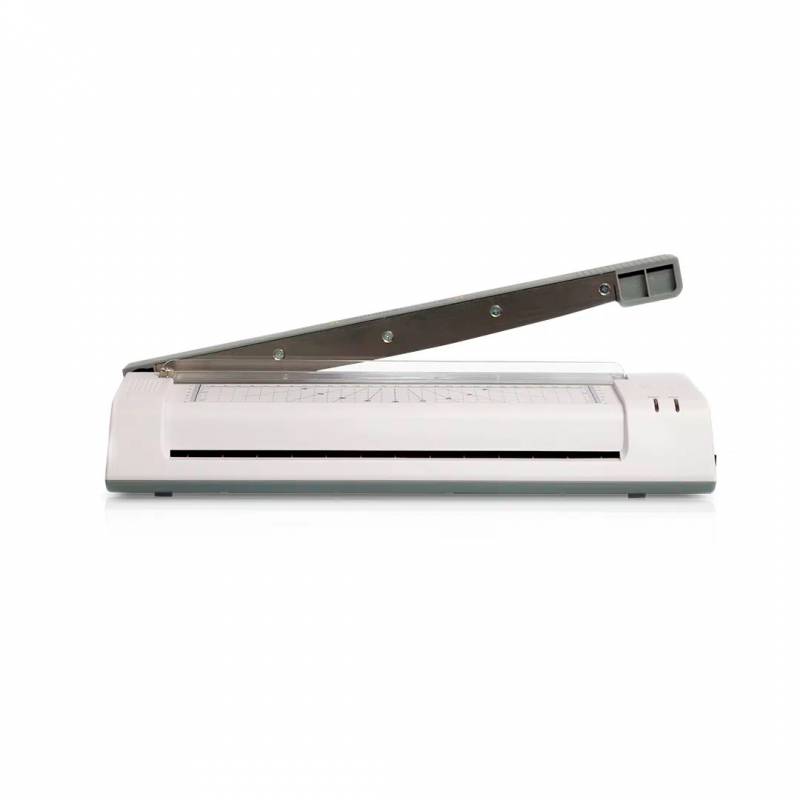 Plastificadora Menno Plm33 Con Guillotina Y Redondeador De Puntas A3